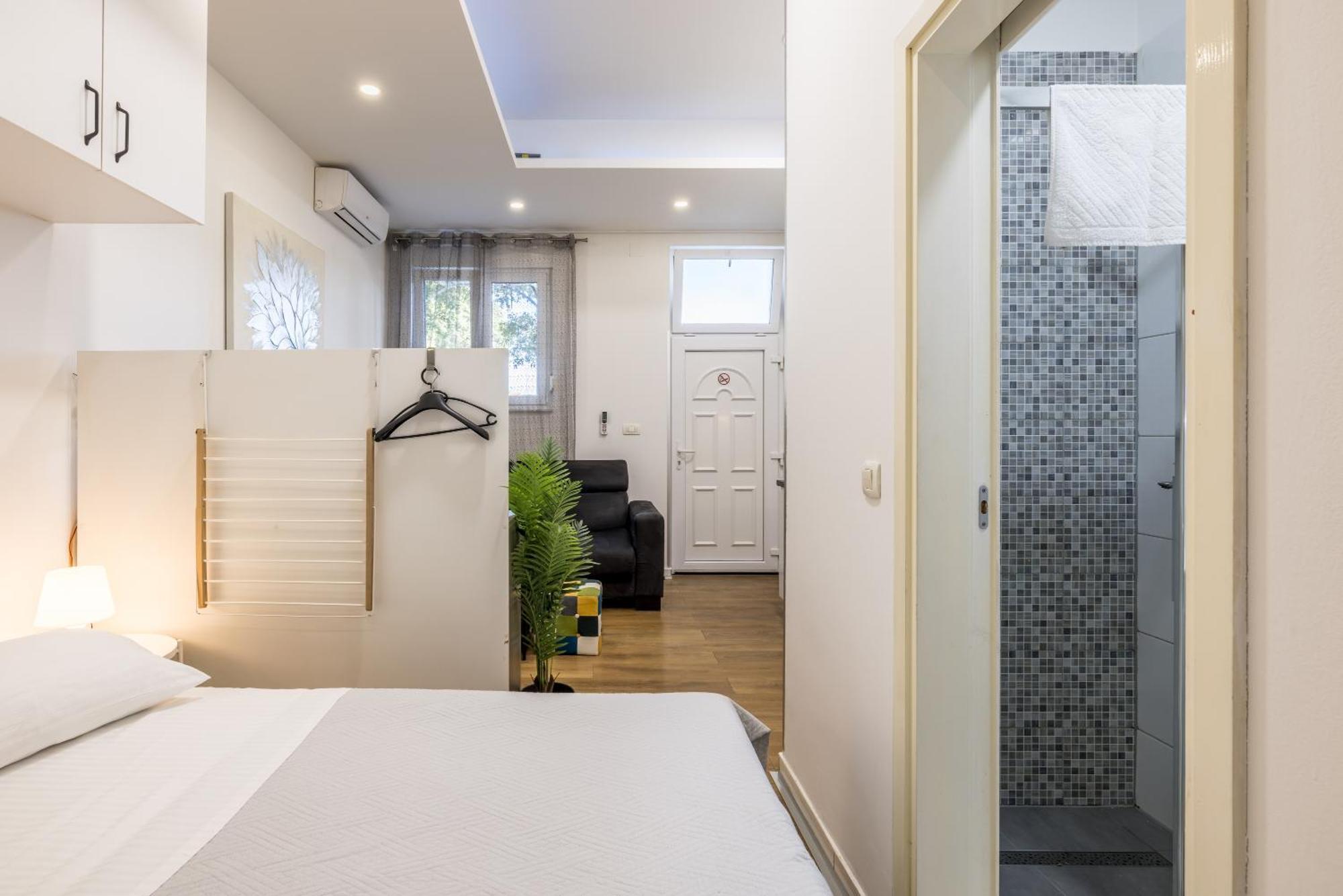 Studio Apartments Twins Split Exterior foto