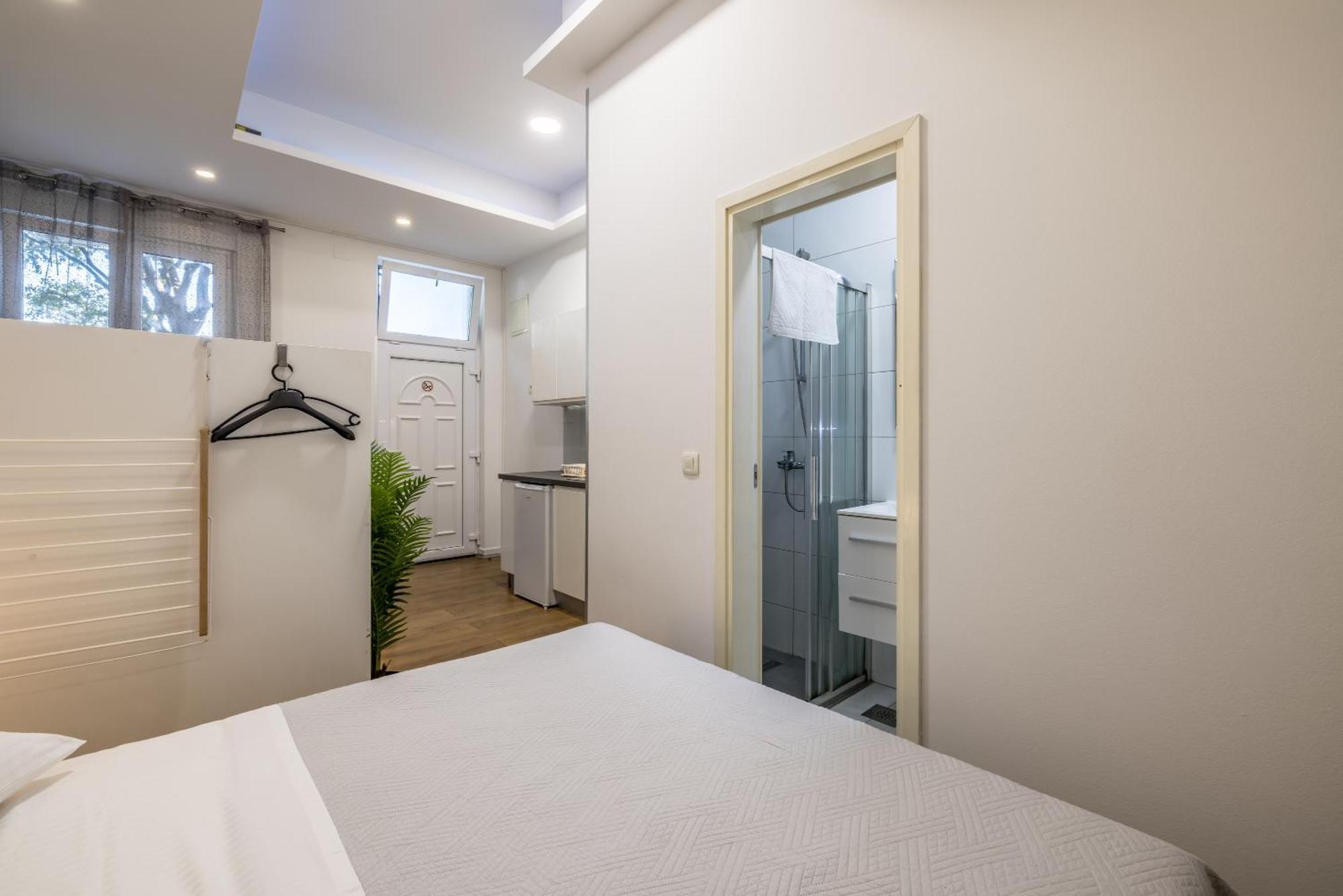 Studio Apartments Twins Split Exterior foto